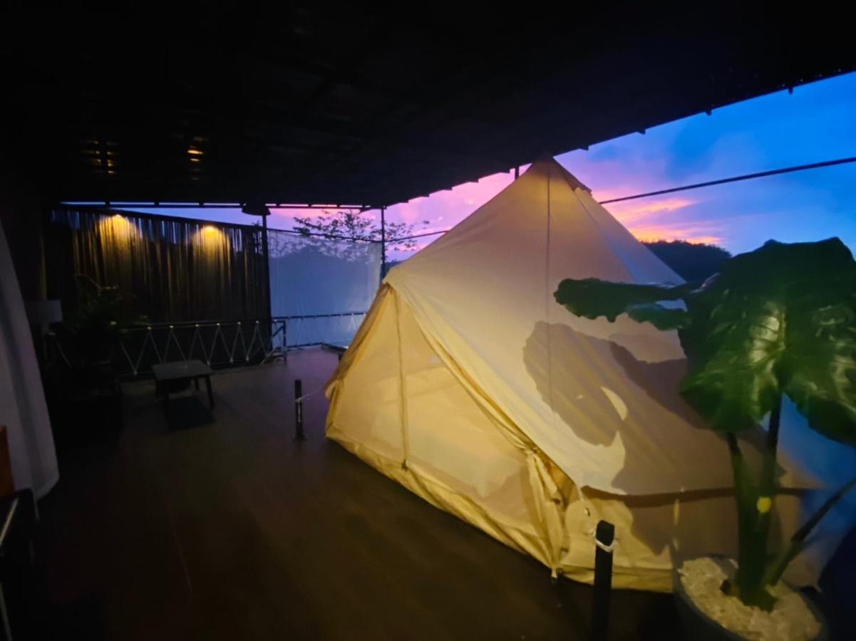 Tanoshi Glamping In Khao Sok Hotel Khao Sok National Park Екстериор снимка