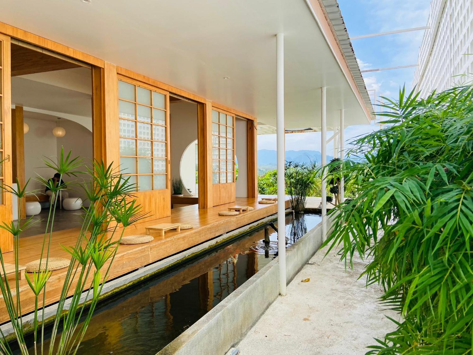 Tanoshi Glamping In Khao Sok Hotel Khao Sok National Park Екстериор снимка