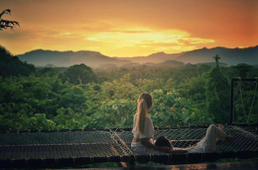 Tanoshi Glamping In Khao Sok Hotel Khao Sok National Park Екстериор снимка
